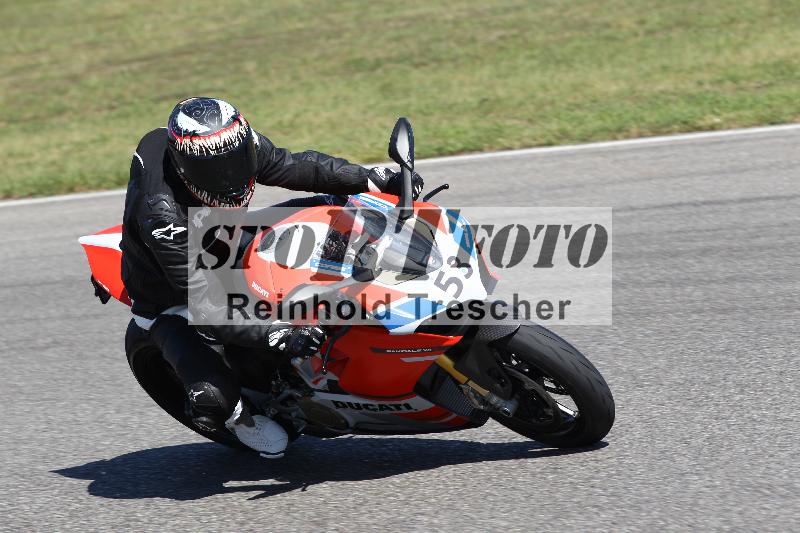 /48 25.08.2025 Cornu Master School ADR/gruen-vert/53